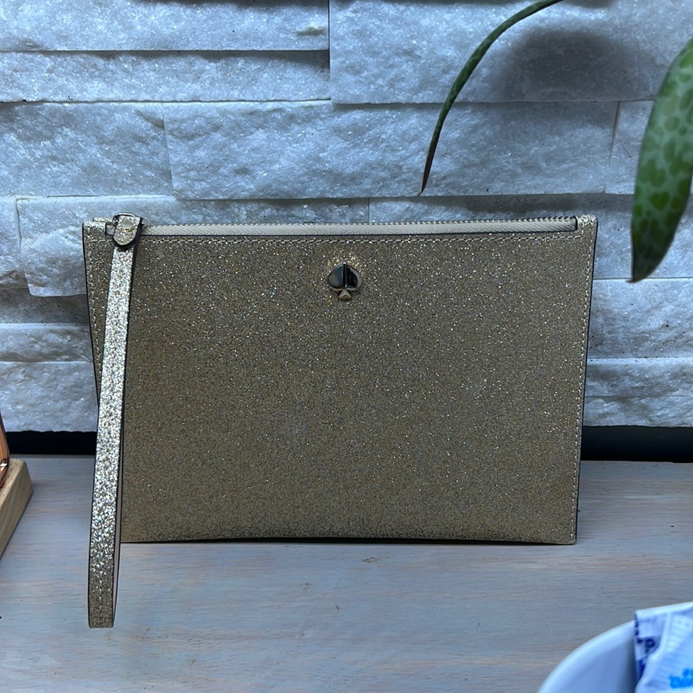 Kate spade ♠️ gold pouch